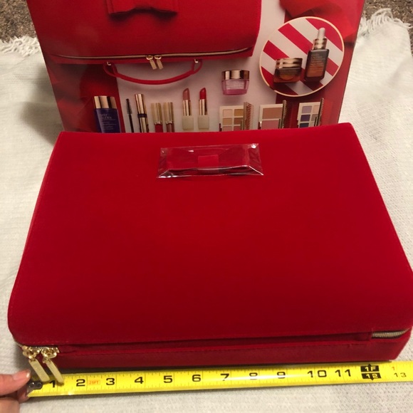 Estee Lauder ❤️Travel Case #Red Velvet NWOT - Picture 3 of 8